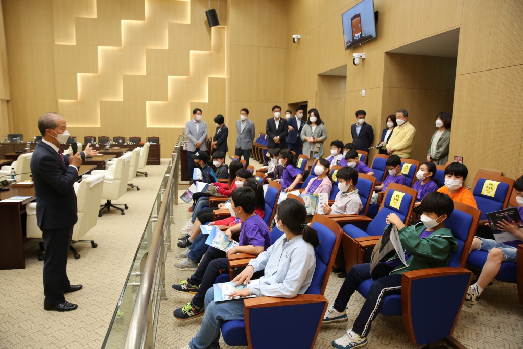 조림초등학교 의회 방문 이미지(1)