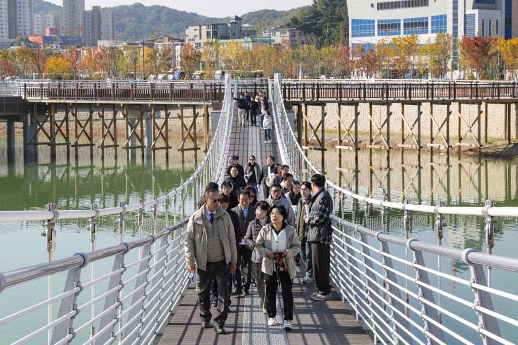 제320회 임시회 선진지 견학 [대전 갑천생태호수공원] 이미지(5)
