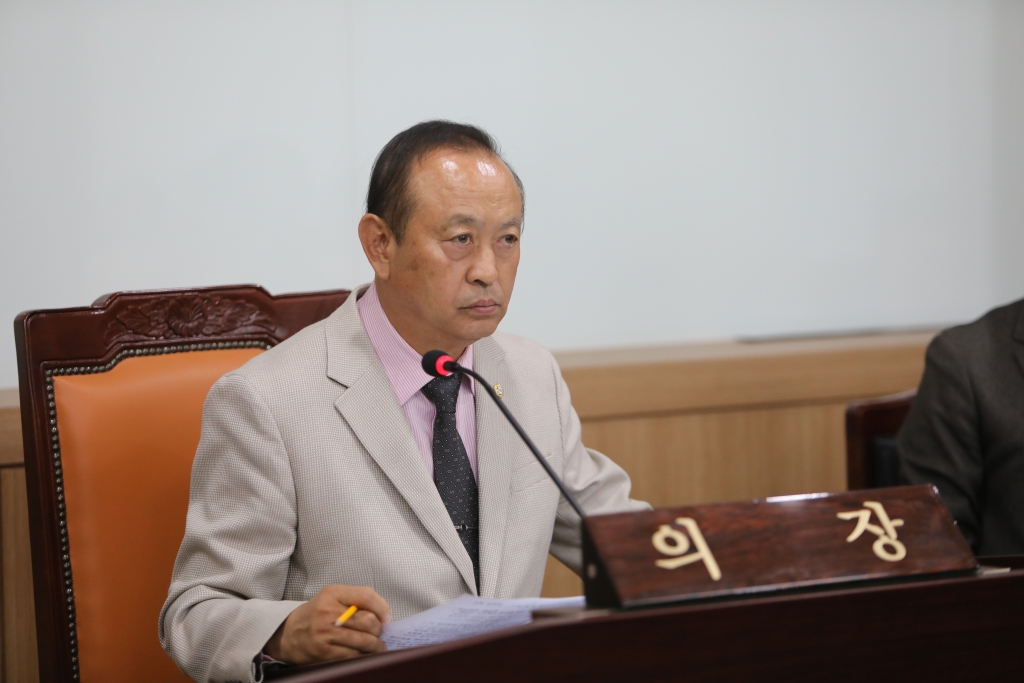 2024년 10월 25일 의원간담회 이미지(10)