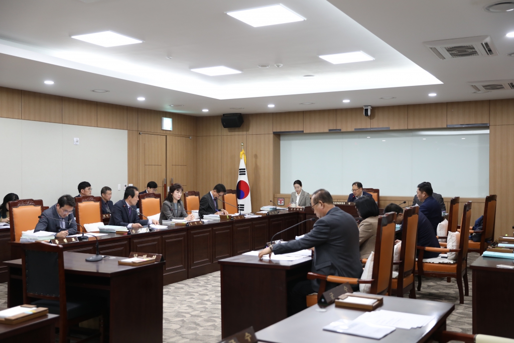 2024년 3월 예산결산특별위원회 회의 이미지(8)