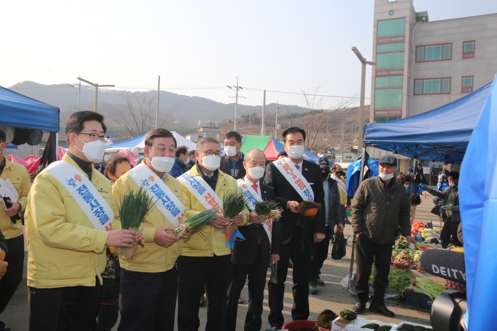 도지사 설명절 위문 방문 이미지(2)