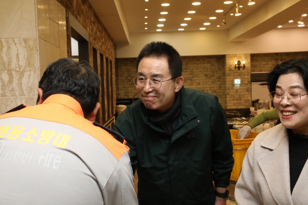 예산소방서 의용소방대연합회 2024년 성과보고회 및 성금기탁 이미지(4)