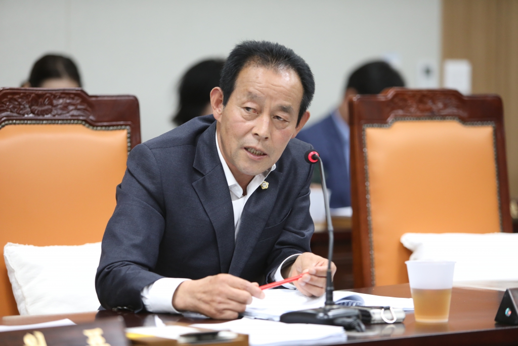 2024년 10월 25일 의원간담회 이미지(9)
