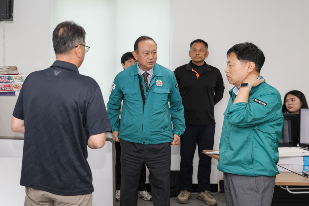 수해피해 복구사업 합동설계 담당 공무원 격려