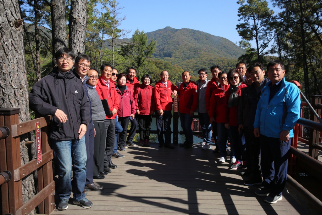 선진지견학(파주 마장호수흔들다리,용인 한국민속촌)