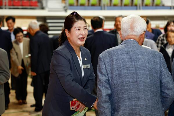 
                                    제30회 노인의 날 기념행사