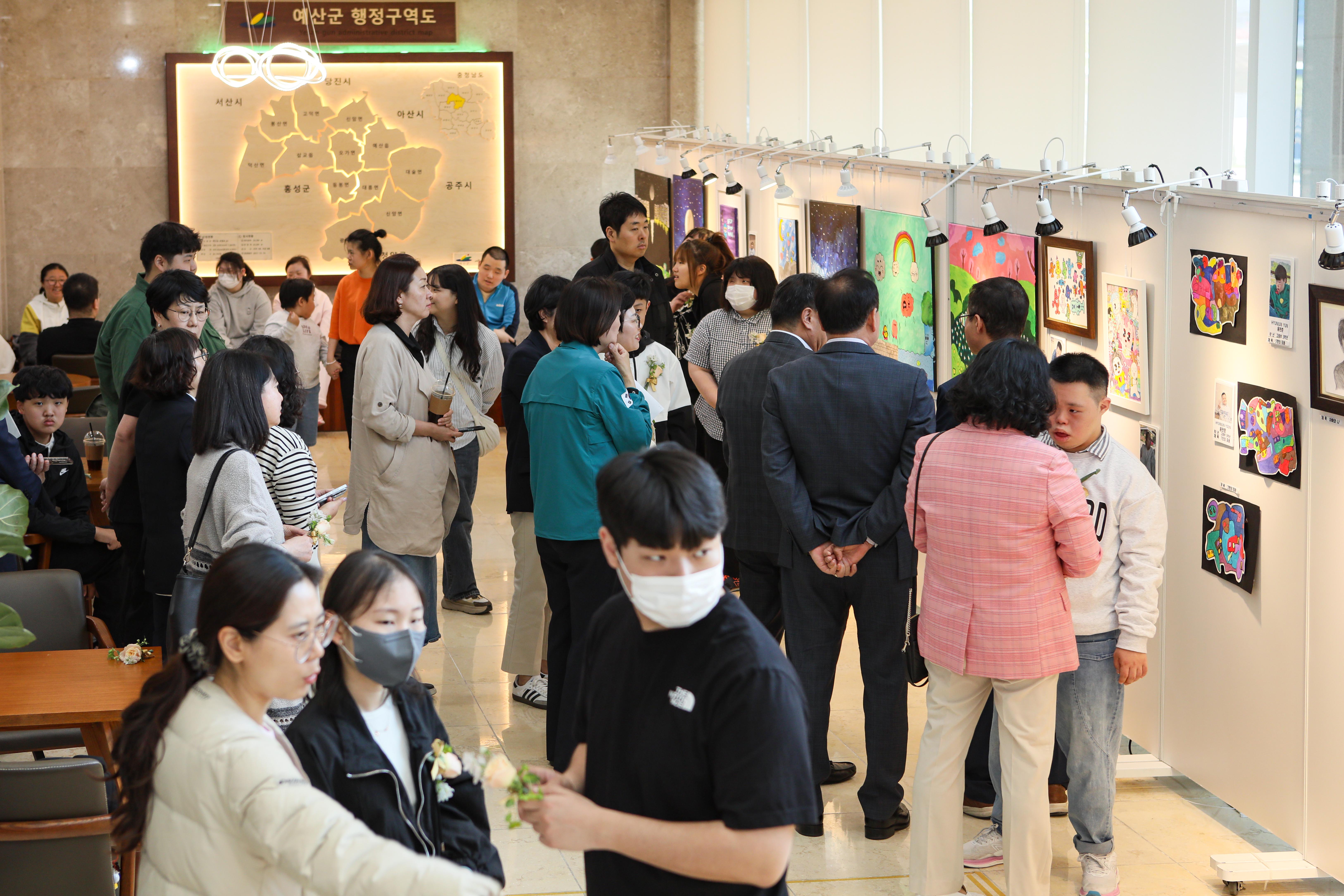 '예산군 장애 예술인 꿈빛비상전 운영' 게시글의 사진(5) '049A0604 복사.jpg'