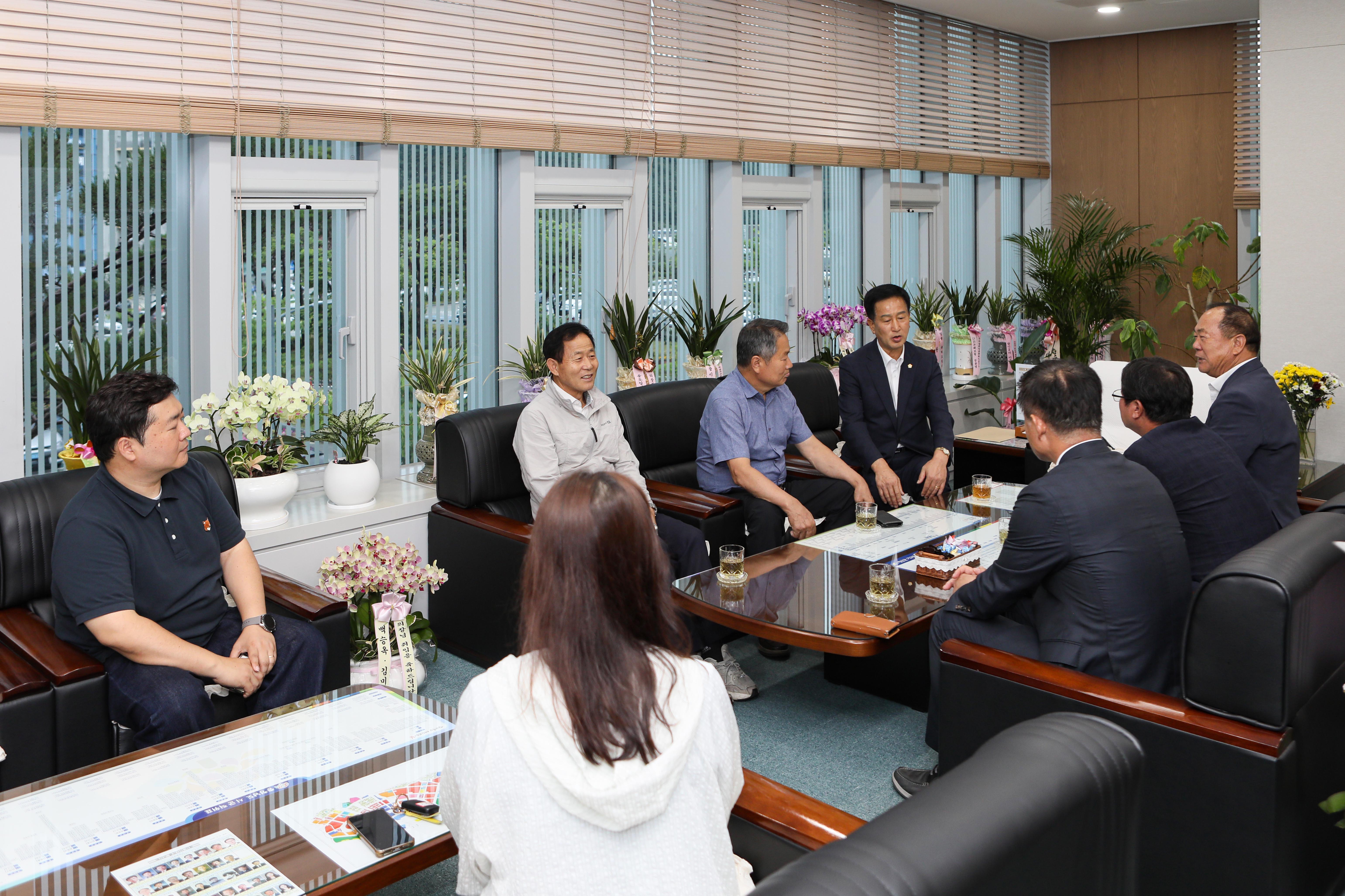 '예산군체육회 의회 방문인사' 게시글의 사진(3) '049A0274 복사.jpg'