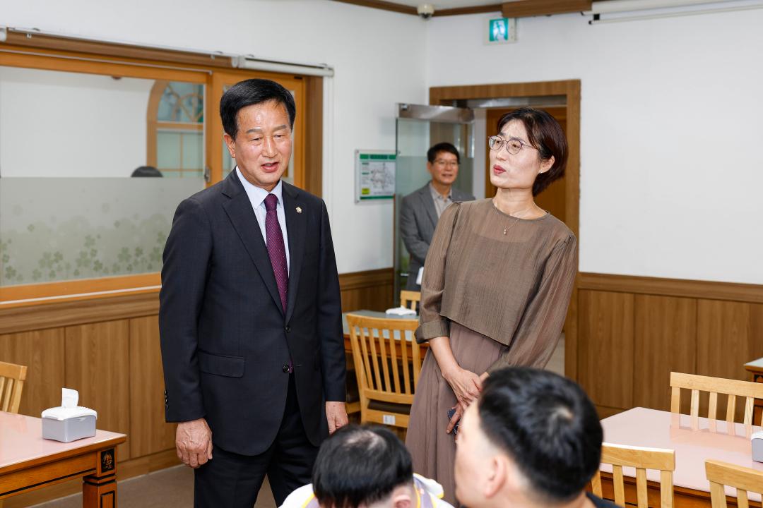 '아름다운집 방문 격려' 게시글의 사진(6) '_59A0060 복사.jpg'