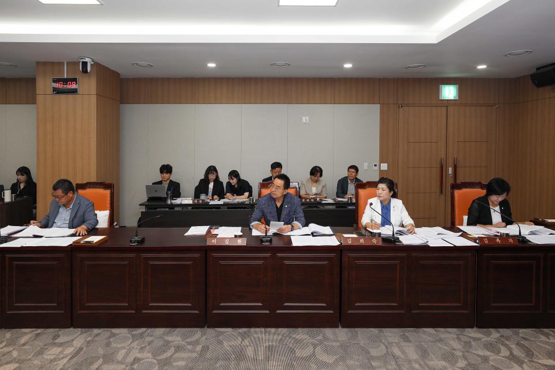 '2026년 9월 9일 행정사무감사' 게시글의 사진(6) '049A3130 복사.jpg'