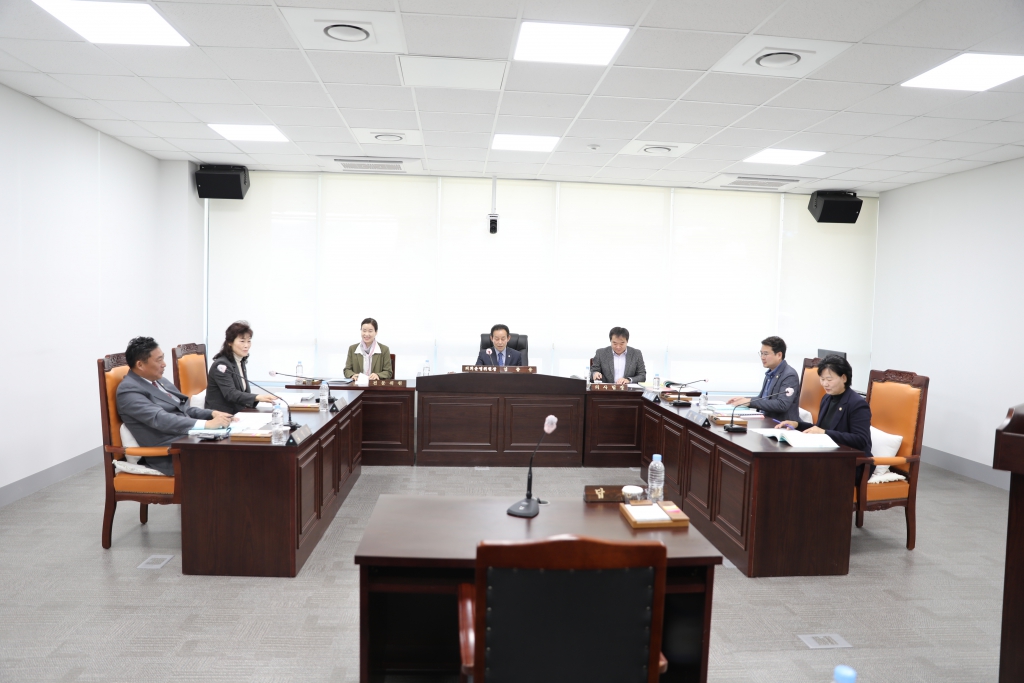 제289회 의회운영위원회 예산안 심사