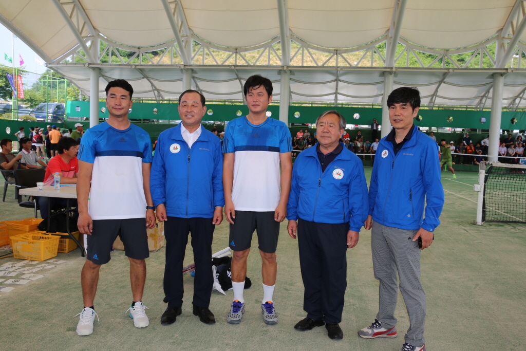제68회 충남도민체육대회 경기장 격려