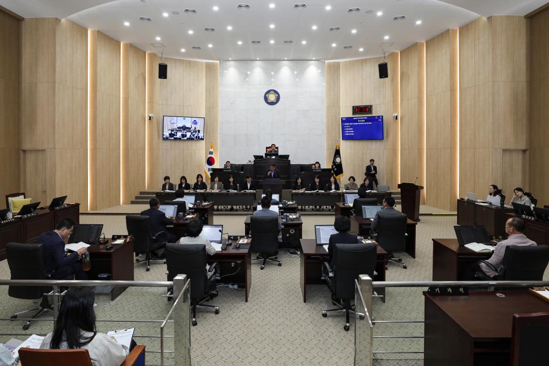 제325회 임시회 6차 본회의 업무보고