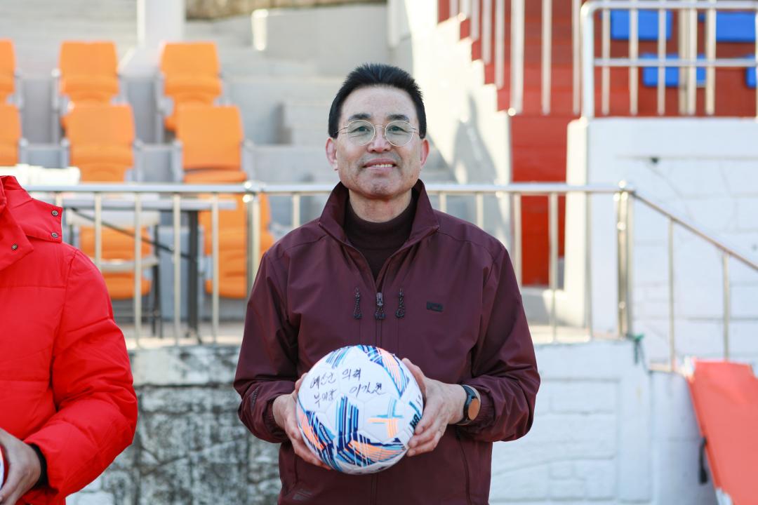 '제21회 예산군 축구협회장기 축구대회' 게시글의 사진(5) '049A6917 복사.jpg'