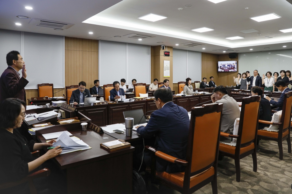 2025년 6월 24일 행정사무감사(보건소, 농업기술센터, 공공시설사업소, 관광시설사업소)