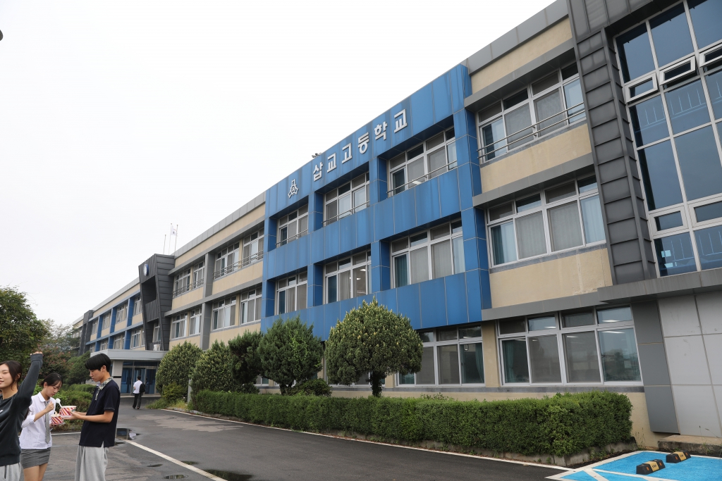 예산군자원봉사센터 ‘사랑의 밥차’ 청소년 한끼 나눔 행사