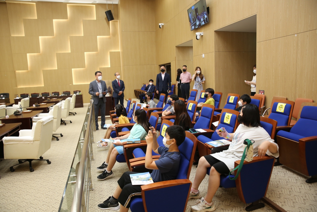 중앙초등학교 의회 방문