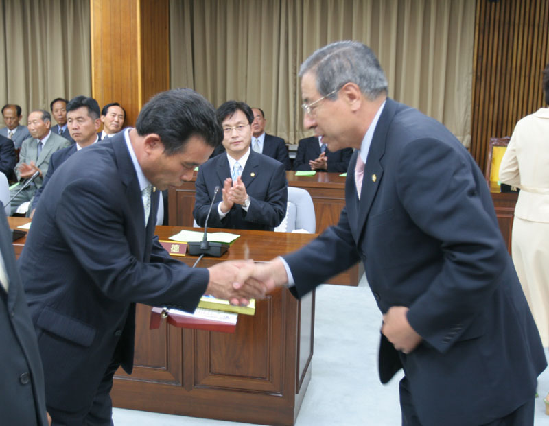 제4대의회개원3주년기념