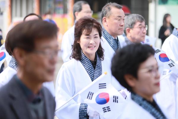 
                                    제28회 한내장 4·3독립만세운동 기념행사