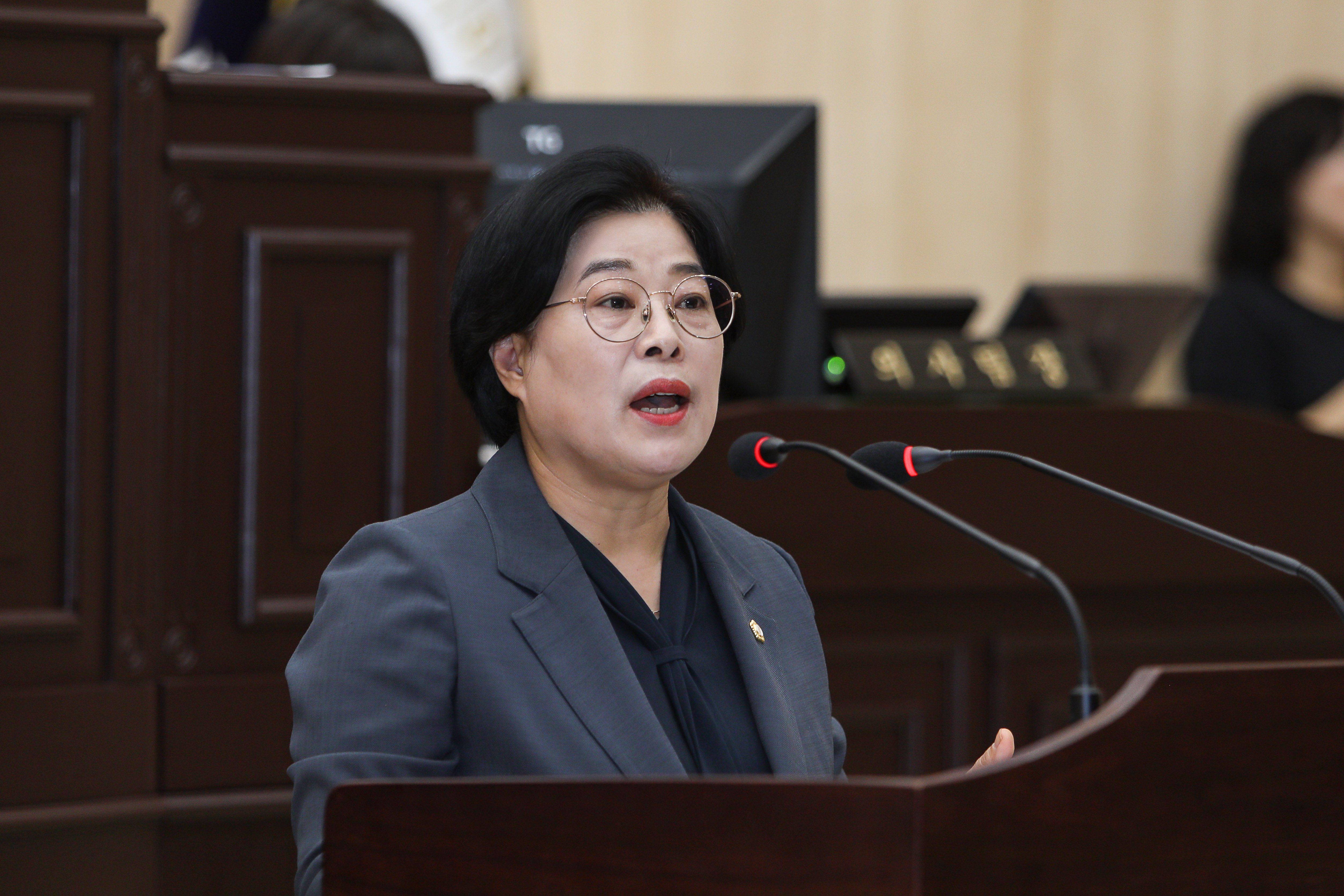 '예산군의회 이정순 의원, 청소년의 건강한 성장을 위한 정책발굴과 예산 지원 강조' 게시글의 사진(1) '예산군의회 이정순 위원장.jpg'