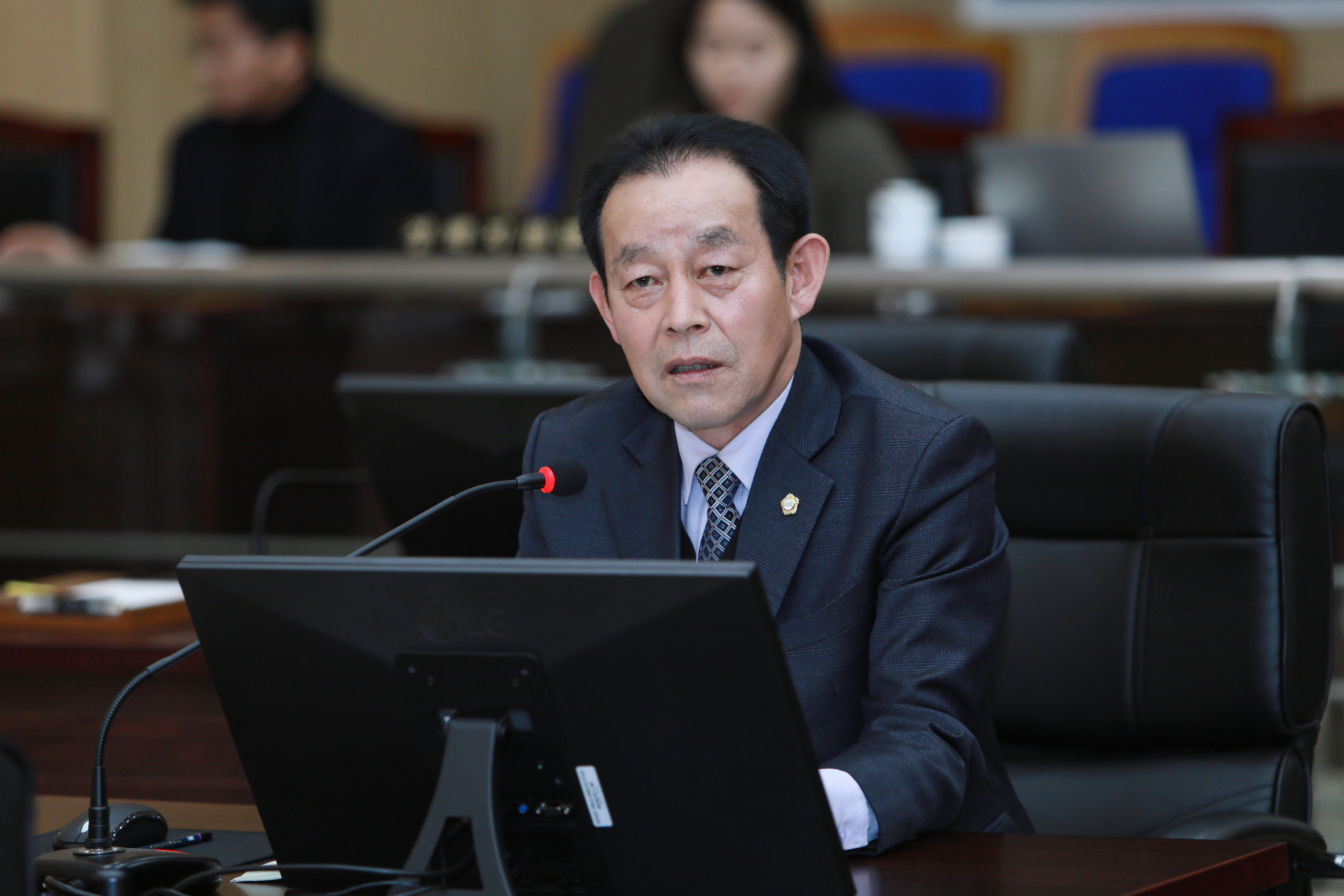 '예산군의회, 농업인 대상 농기계 및 소형건설기계 교육 지원 강화 추진' 게시글의 사진(1) '예산군의회 임종용 의원.jpg'