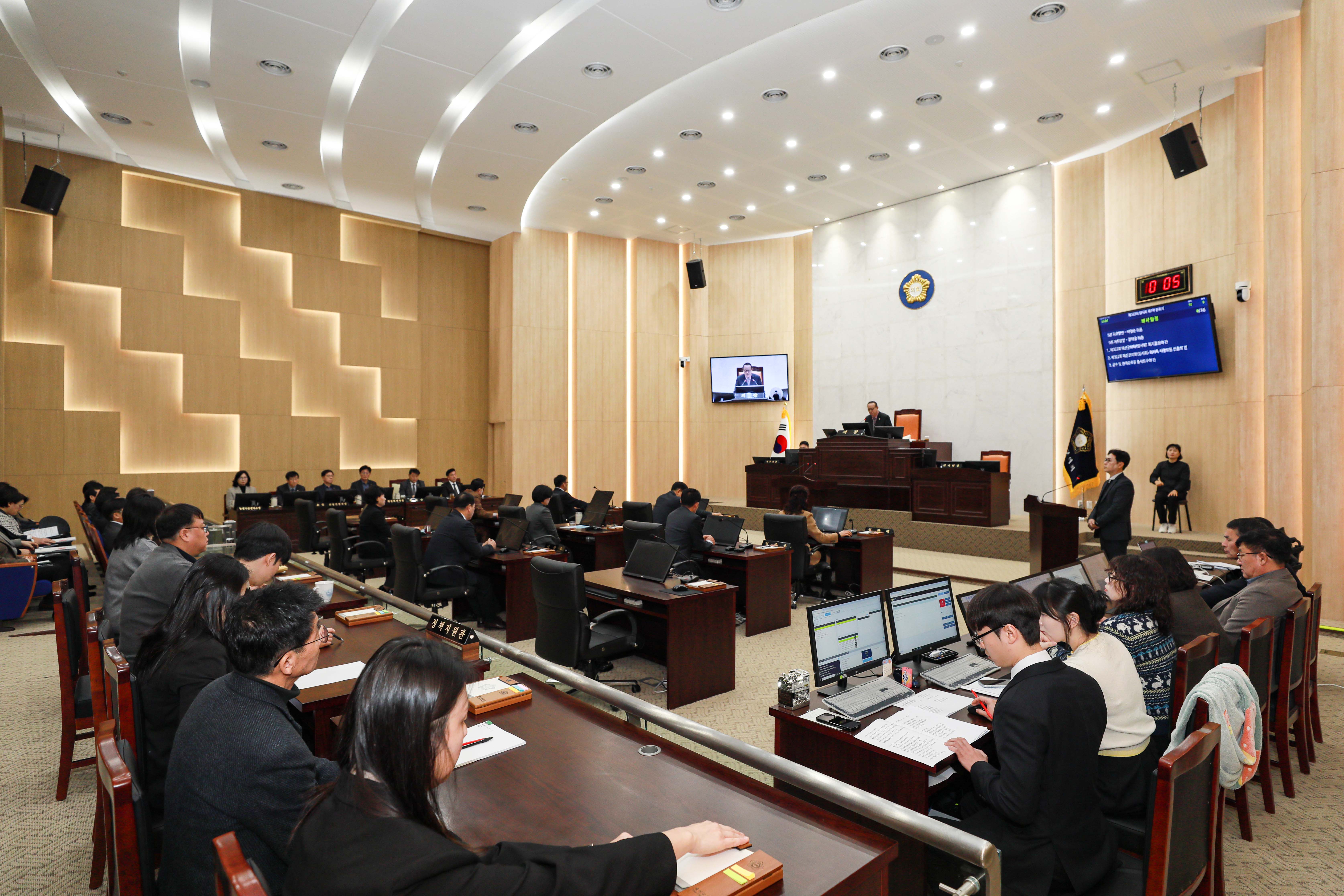 '예산군의회, 제322회 임시회 개회' 게시글의 사진(3) '예산군의회 제322회 임시회 (2).jpg'