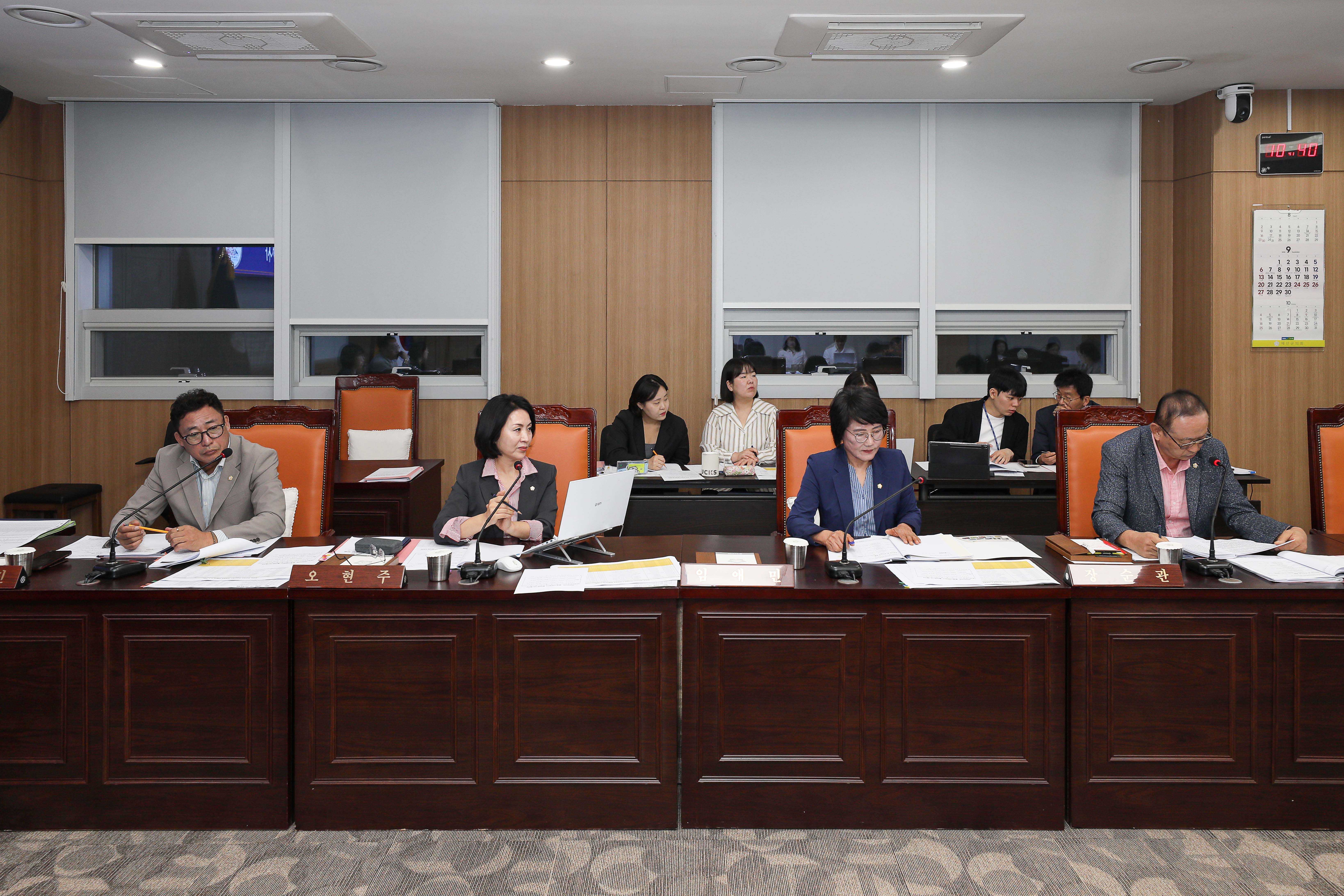 '예산군의회, 7일간의 행정사무감사 마무리...지적사항 군정 반영 요구' 게시글의 사진(8) '20260916 예산군의회 행정사무감사 7일차 (8).jpg'